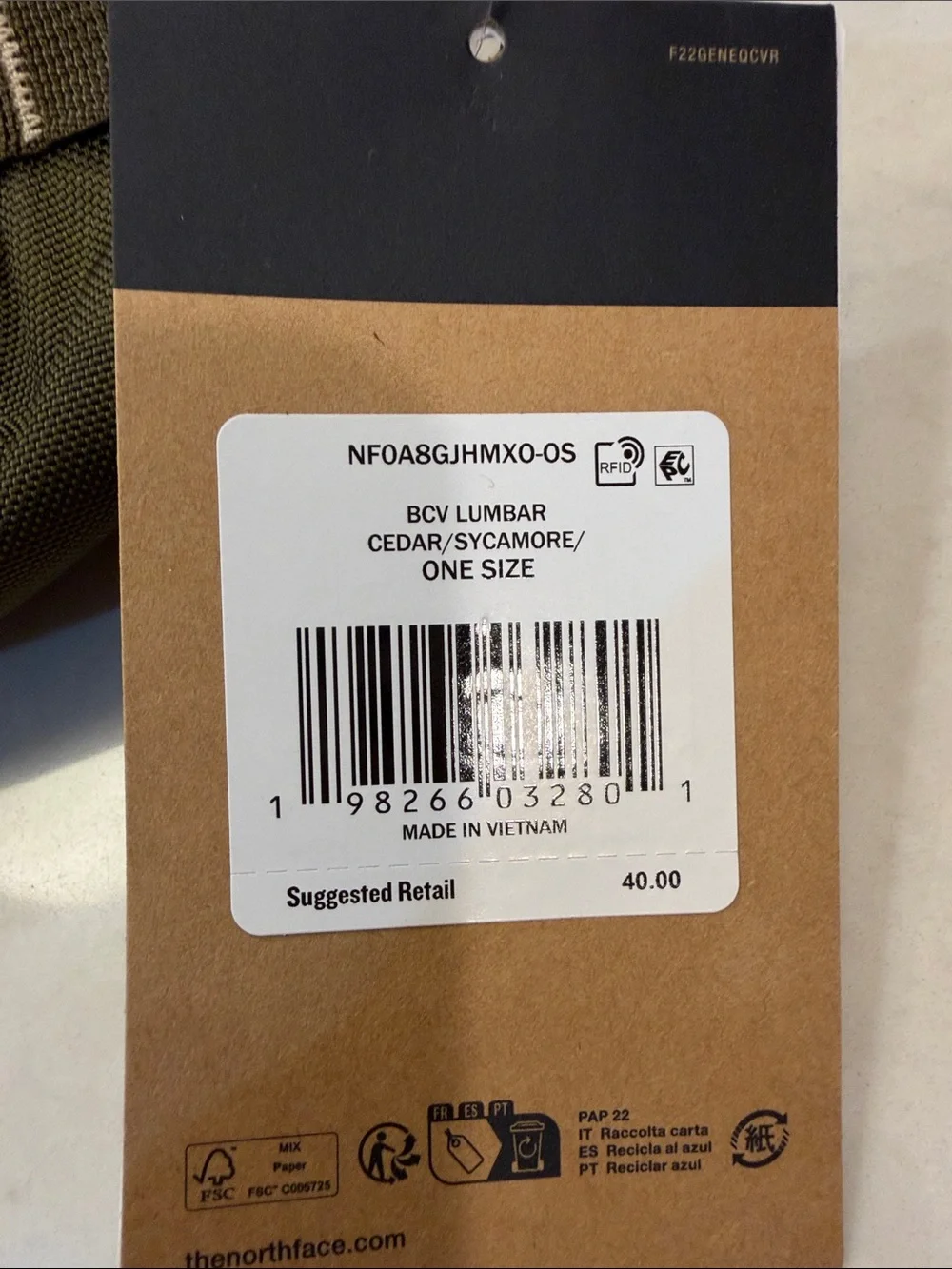 The North Face NWT Base Camp™ Voyager Lumbar Bag